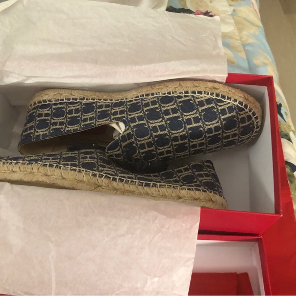 Espadrills - Picture 10 of 15